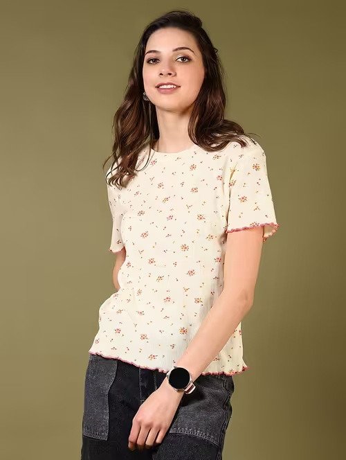 Floral printed round neck t-shirt